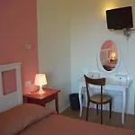 فندق Umbria Otricoli